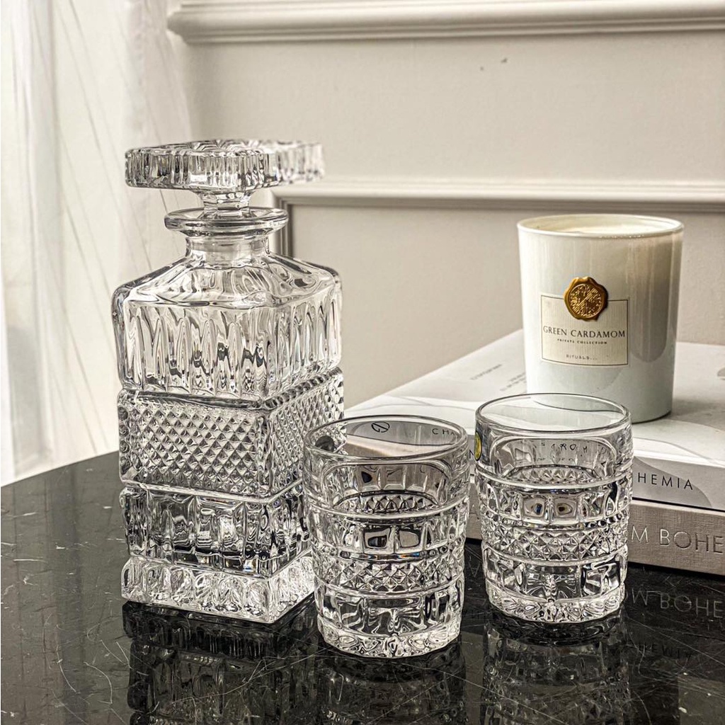 BỘ BÌNH & 6 CỐC WHISHEY BOHEMIA BRITTANY