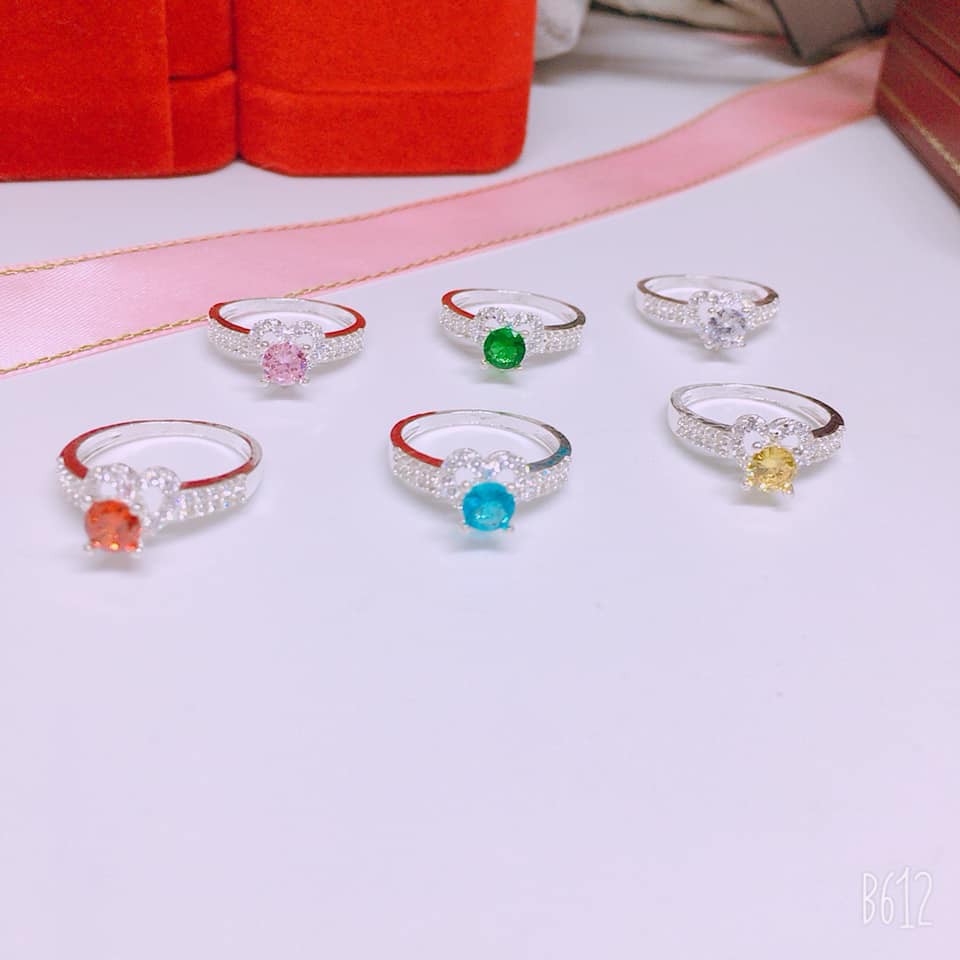 NHẪN NỮ MẶT TIM NHỎ GẮN ĐÁ MÀU