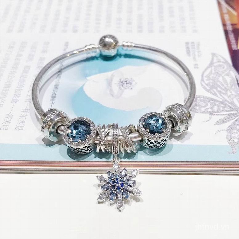 PANDORA Vòng đeo tay mạ bạc 925 thiết kế độc đáo thời trang