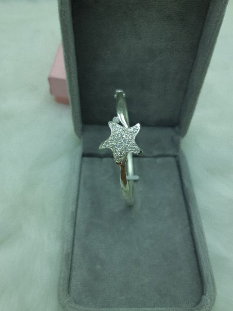 Vòng tay bạc nữ