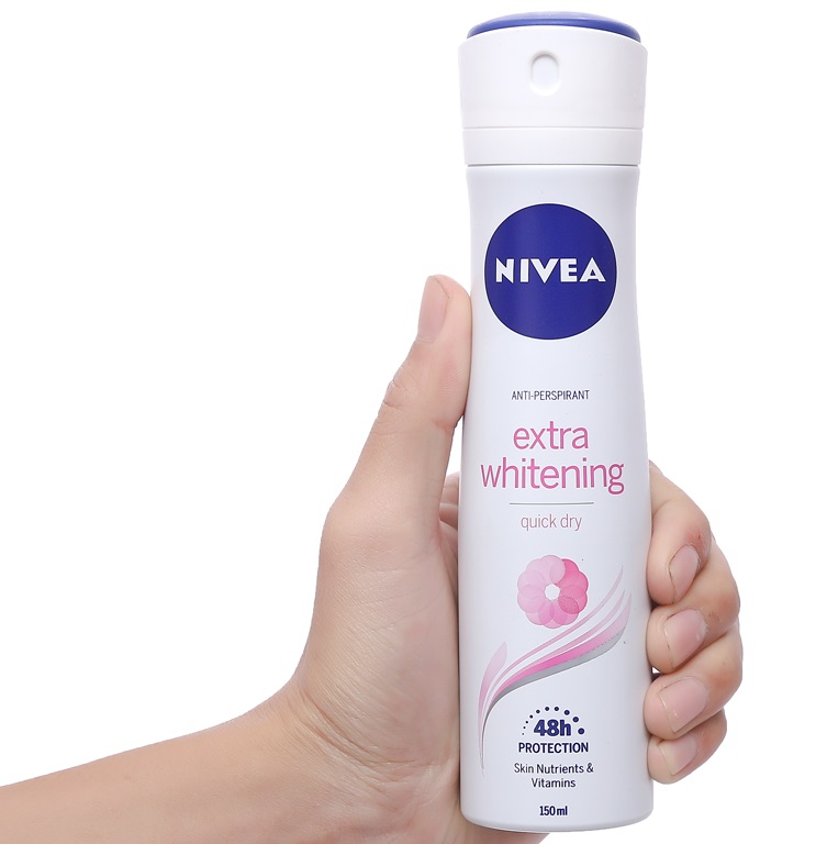 Xịt khử mùi trắng mịn Nivea Extra Whitening (150ml)