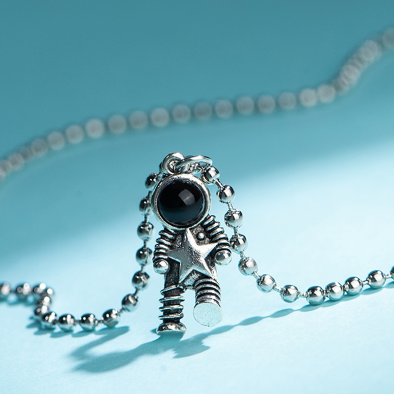 Vòng Cổ Mặt Hình Phi Hành Gia Phong Cách Hàn Quốc