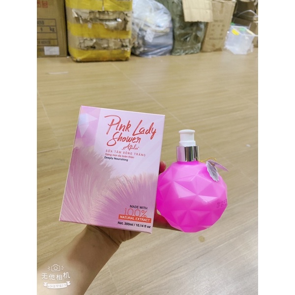Sữa Tắm Xông Trắng Pink Lady