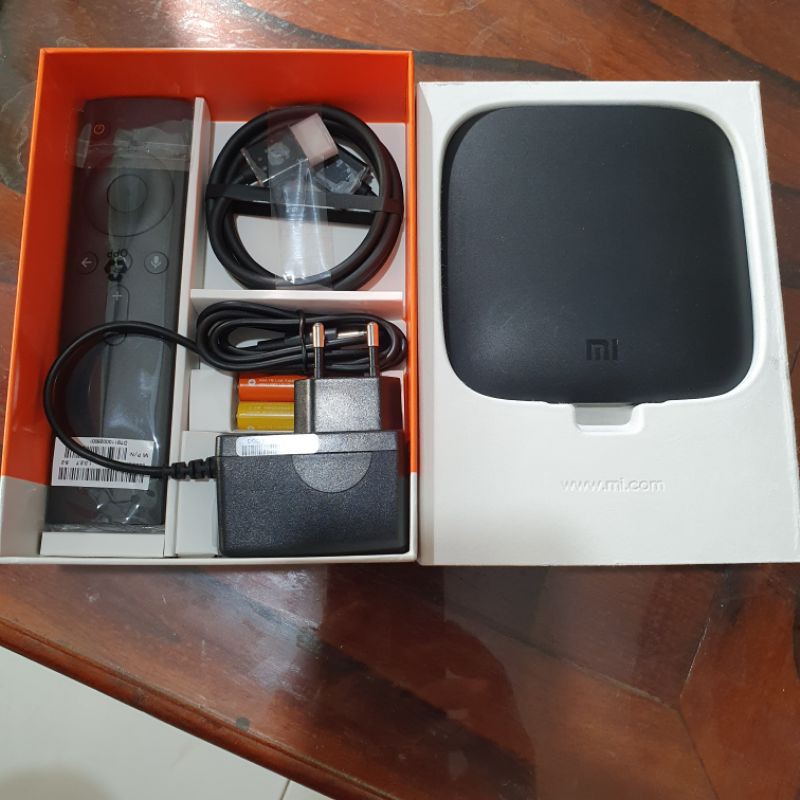 Xiaomi Mibox 4K QT MDZ-16-AB full box like new