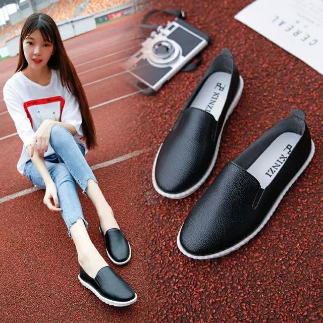 [Hàng quảng châu] Giày slip on da mềm, giày màu trắng, G01 | BigBuy360 - bigbuy360.vn
