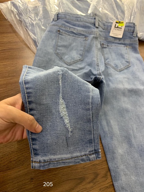 Quần bò baggy rách gấu | BigBuy360 - bigbuy360.vn