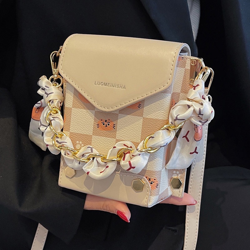 Túi đeo vai mini IELGY phối dây xích đựng điện thoại thời trang cho nữ