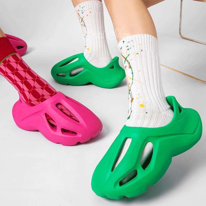 Oeggeo shop Giày Đục Lỗ Đi Biển Chống Thấm Nước Đơn Giản Cho Nam Và Nữ
