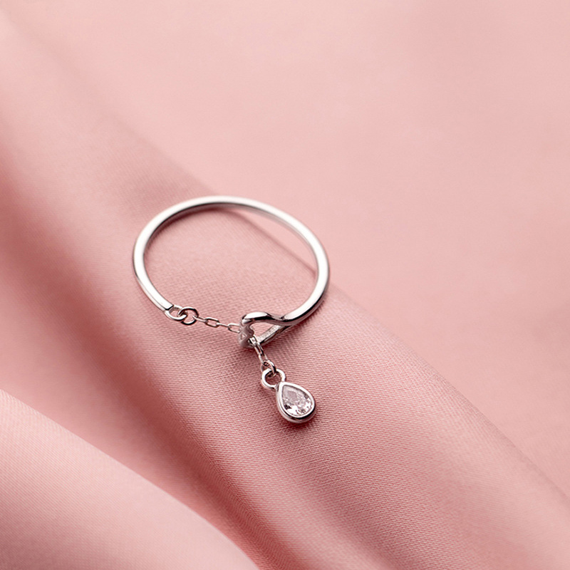 Nhẫn Đeo Tay Kim Loại Tạo Hình Trái Tim Đính Đá Thời Trang Cho Nữ