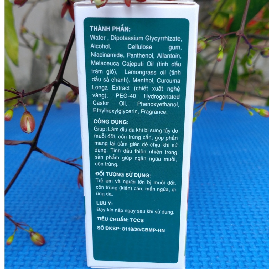 Lăn bôi muỗi đốt An Nhi với 100% tinh dầu thiên nhiên an toàn cho bé