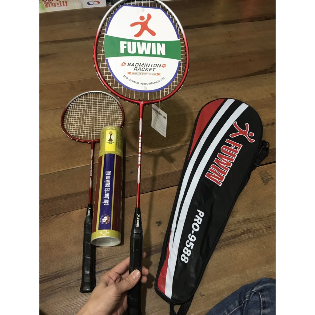 Combo 2 cây vợt cầu lông Fuwin cao cấp - tặng ngay 1 hộp cầu lông 3 sao 10 quả