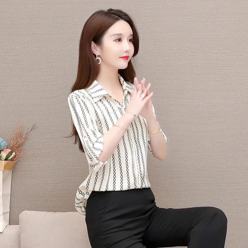 Áo sơ mi chiffon thời trang cho phụ nữ trung niên
