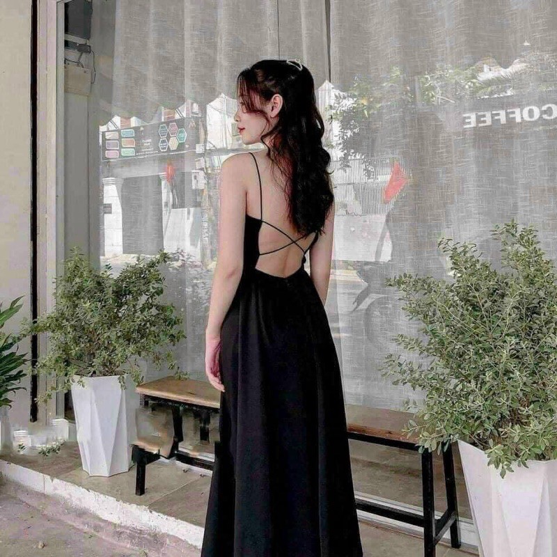 Đầm maxi đen dáng xoè 2 dây chéo lưng (NP)