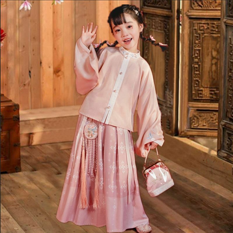 Hán phục cổ trang cho bé gái phong cách Trung Quốc