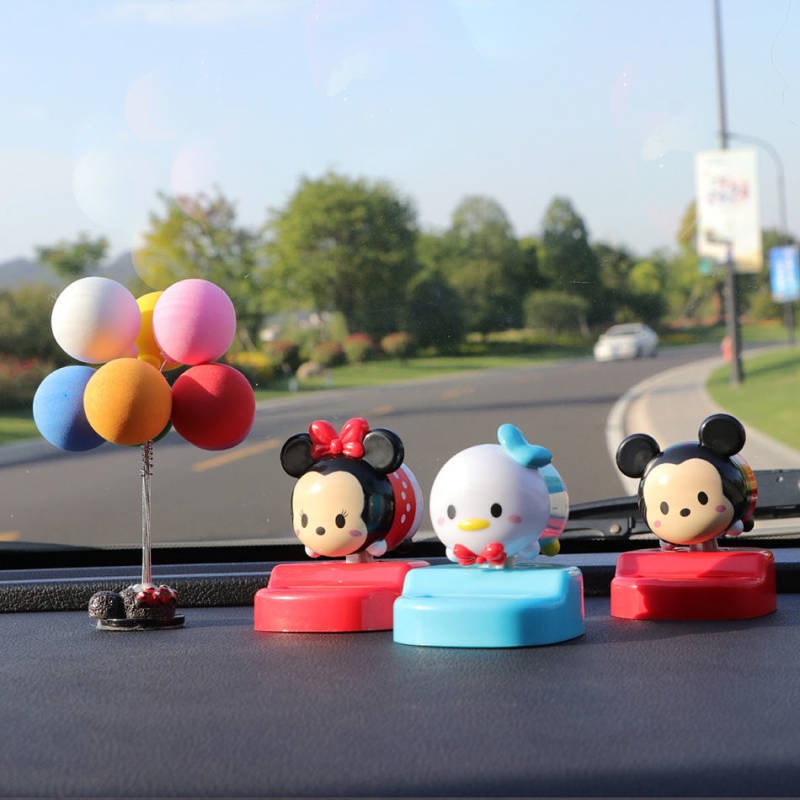 Creative Cute Mickey Minnie Dashboard Ornament Decoration Bobblehead for Car Beautiful Interior Design High-End Female Auto department store supplies
