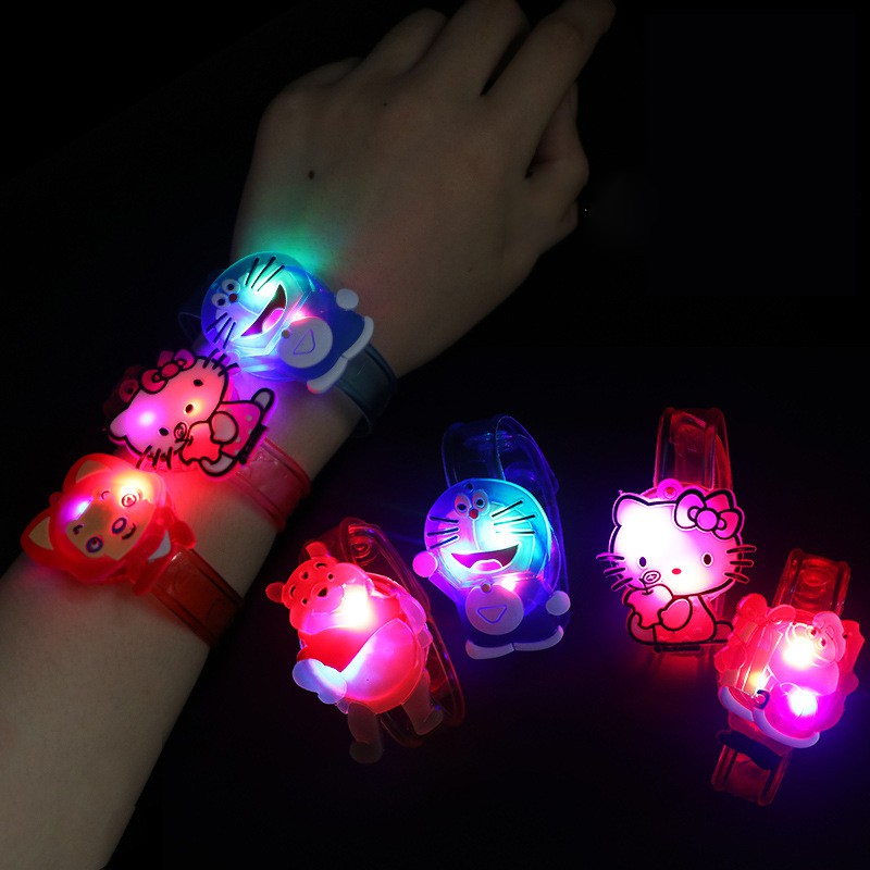 Đồng Hồ Điện Tử Đeo Tay Hello Kitty Cho Bé | BigBuy360 - bigbuy360.vn