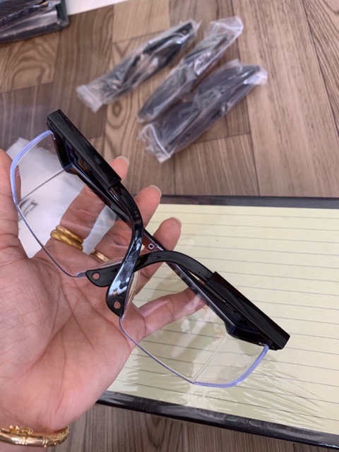 Kính bảo hộ | BigBuy360 - bigbuy360.vn