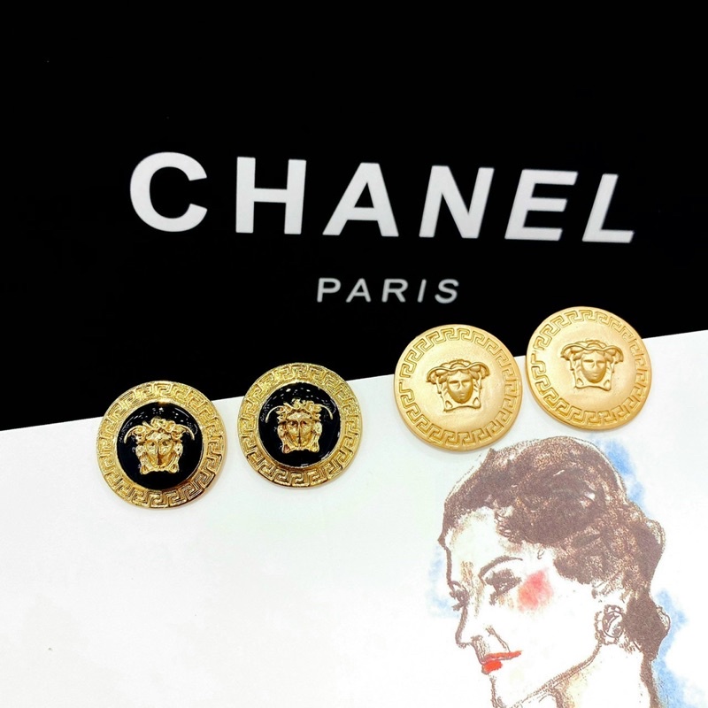 Khuyên tai versec cao cấp sang chảnh