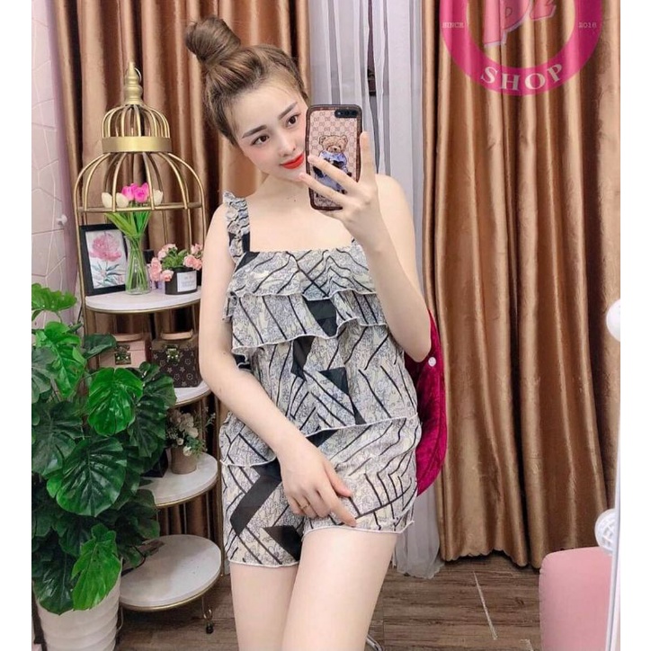 Đồ Bộ Mặc Nhà Nữ Kiểu Dáng Phối Tầng Chất Voan