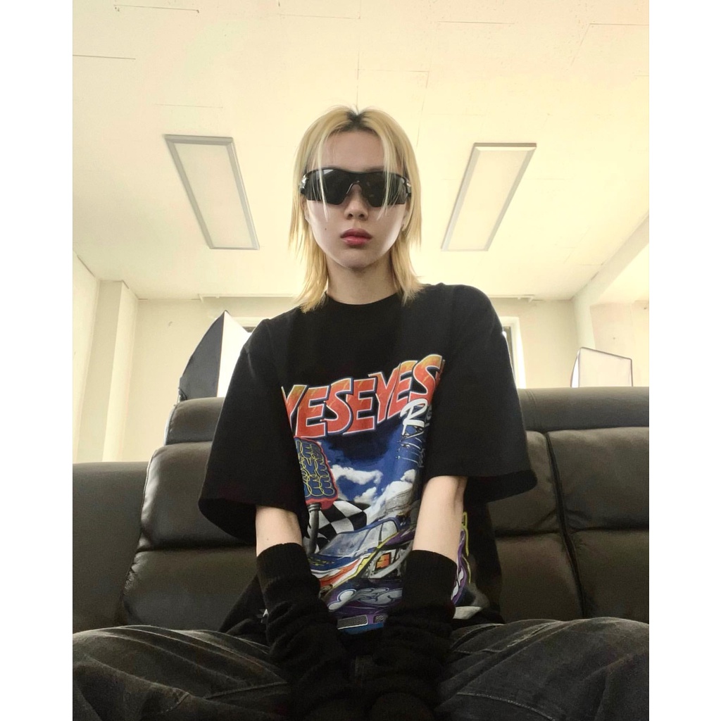 Áo Thun Vintage Racing Yeseyesee Tay Lỡ Unisex - Đen/Trắng Cổ Tròn | Blackwork