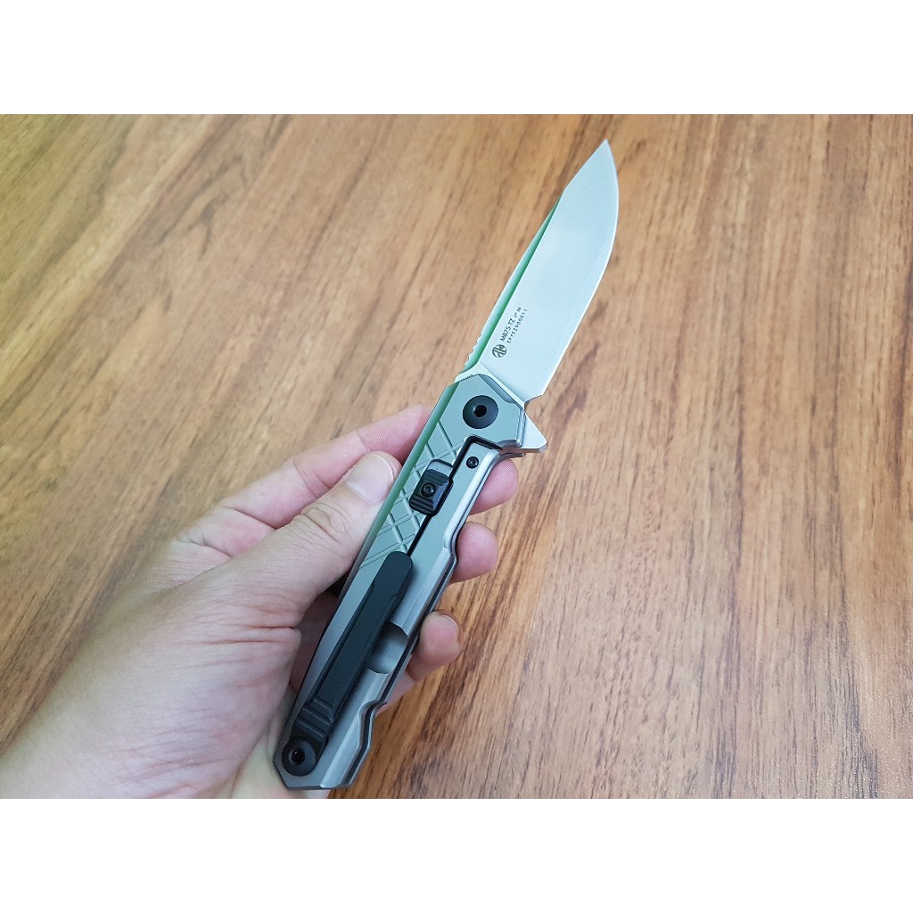 Dụng cụ Ruike M875