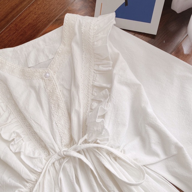 Đầm Babydoll Trắng Cổ Viền Ren Tay Phồng - Freesize | BigBuy360 - bigbuy360.vn