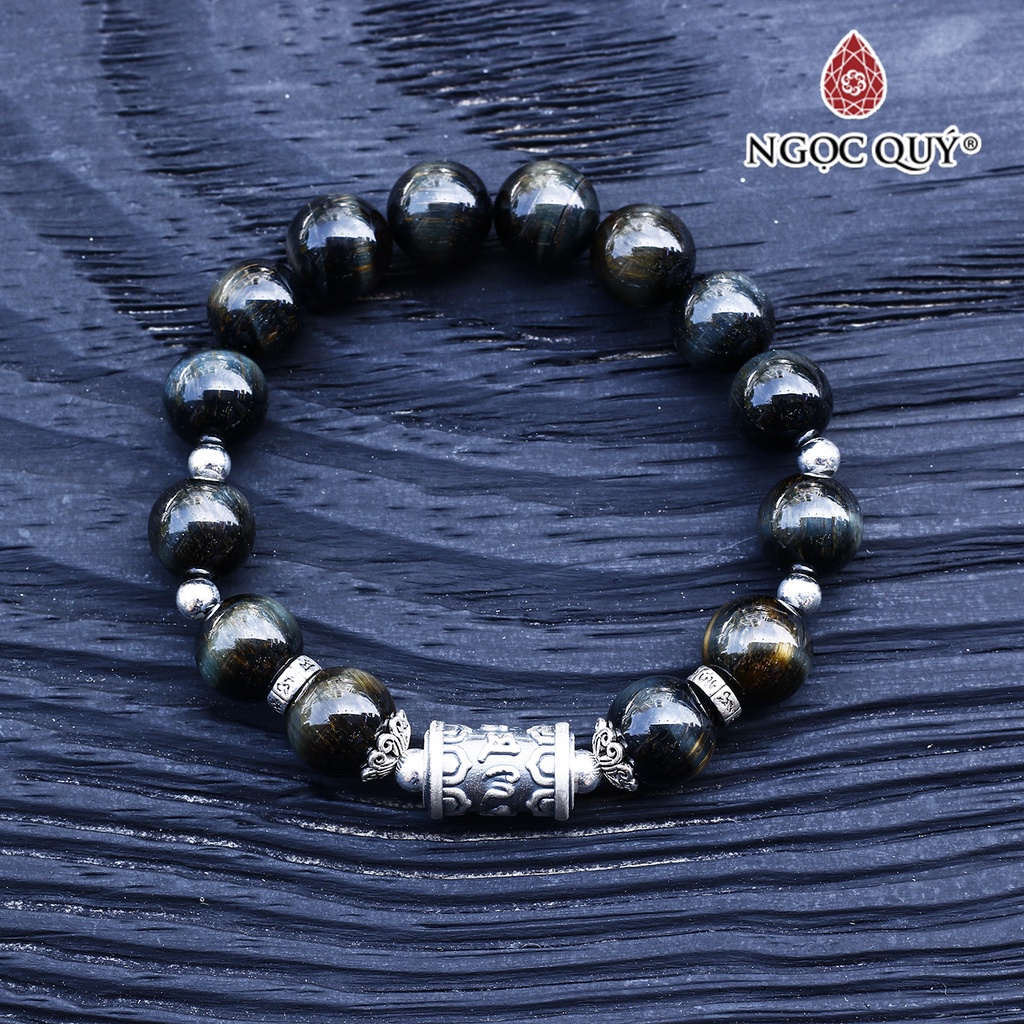 Vòng mắt hổ xanh đen phối charm lục tự bạc - Ngọc Quý