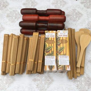 Đũa Gỗ Kim Giao núi đá