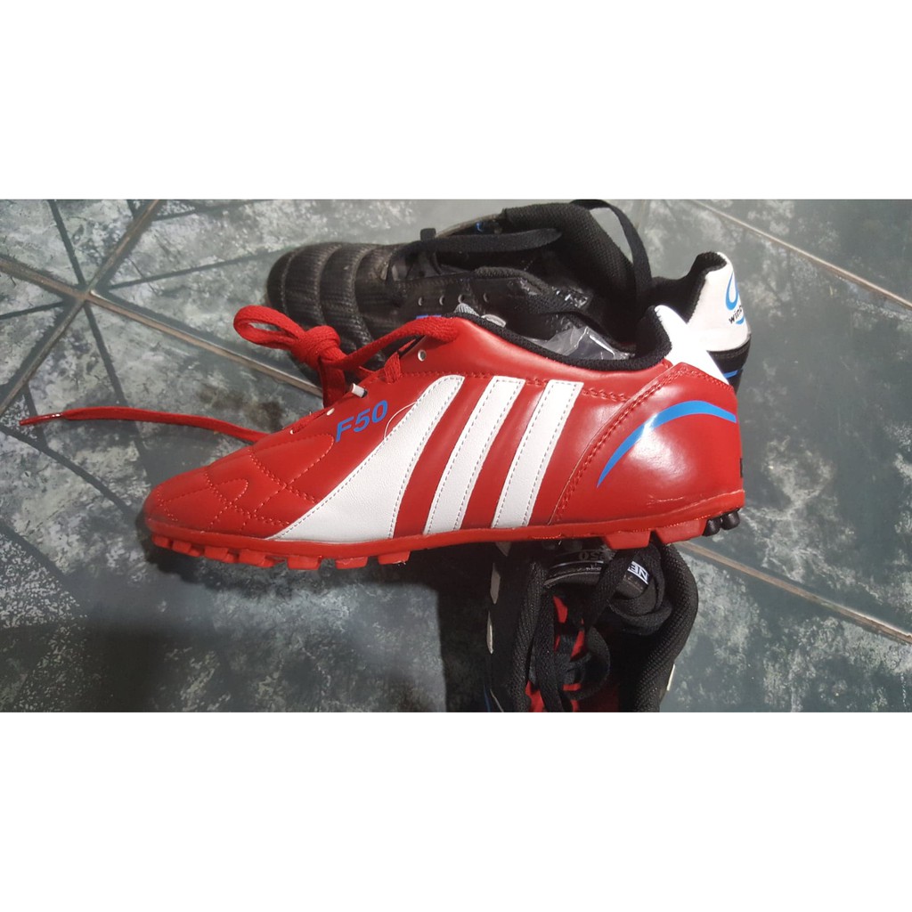 Giày đá bóng F50