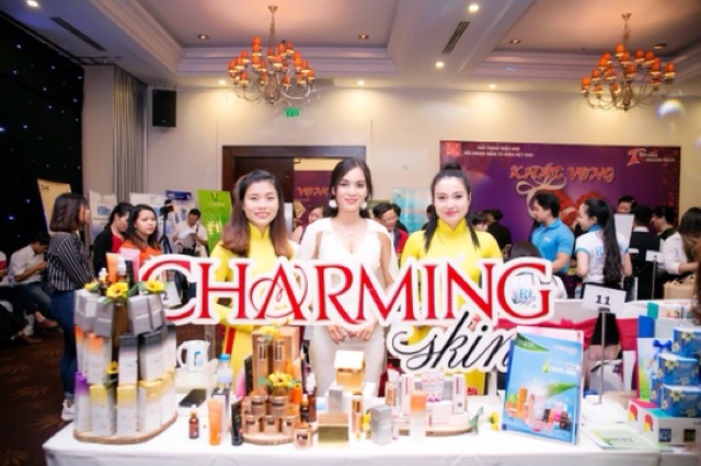 [ TẾT RẺ VÔ ĐỊCH] Kem ngừa mụn Strong Acnes - Charming Skin | BigBuy360 - bigbuy360.vn