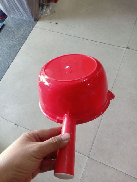Gáo múc nước có mỏ