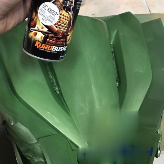 Sơn xịt Samurai màu NỀN Xanh Lá Tươi - UCY8002 (400ml) , Dầu nhớt 20