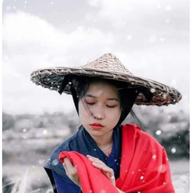 Nón lá dân tộc