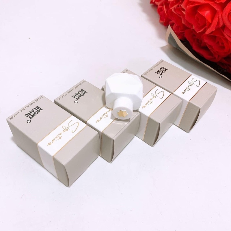 Nước hoa Nữ Signature 4.5ml