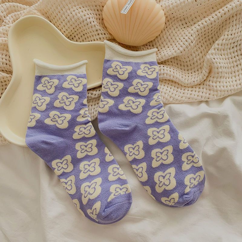 Vớ Cổ Trung Họa Tiết Hoa Tulip Dễ Thương Cho Nữ