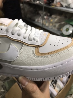 Giày thể thao AF1 hoa cúc vàng