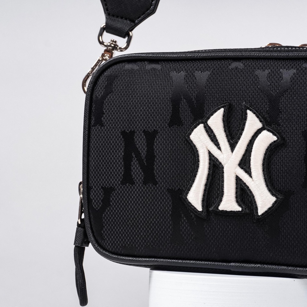 ✅  Túi MLB Monogram Nylon Jacquard Mini Crossbody Bag New York Yankees Black