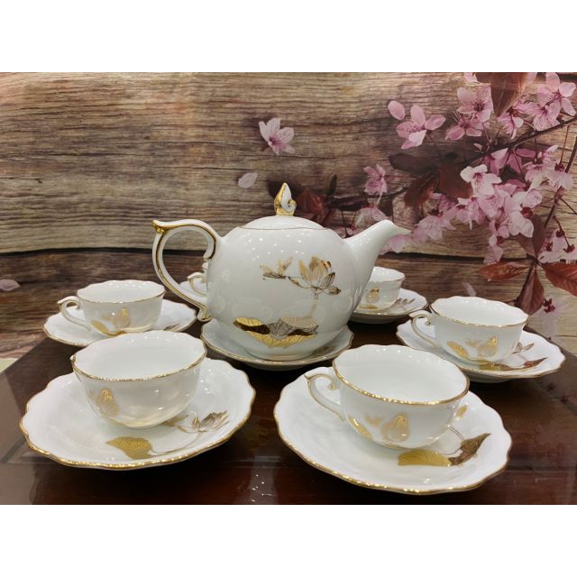 Bộ ấm trà mẫu đơn sen chuồn vẽ vàng kim cao cấp ( gốm sứ bát tràng)