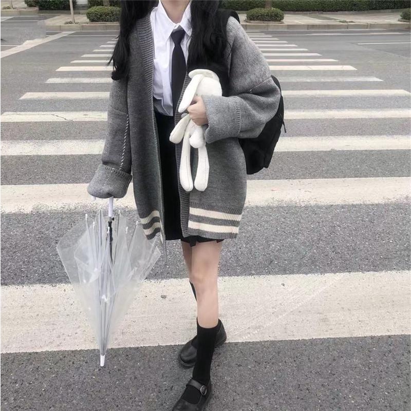 Áo khoác cardigan IELGY dệt kim dài tay dáng rộng phong cách Nhật Bản/ Hàn Quốc thời trang thu đông cho học sinh