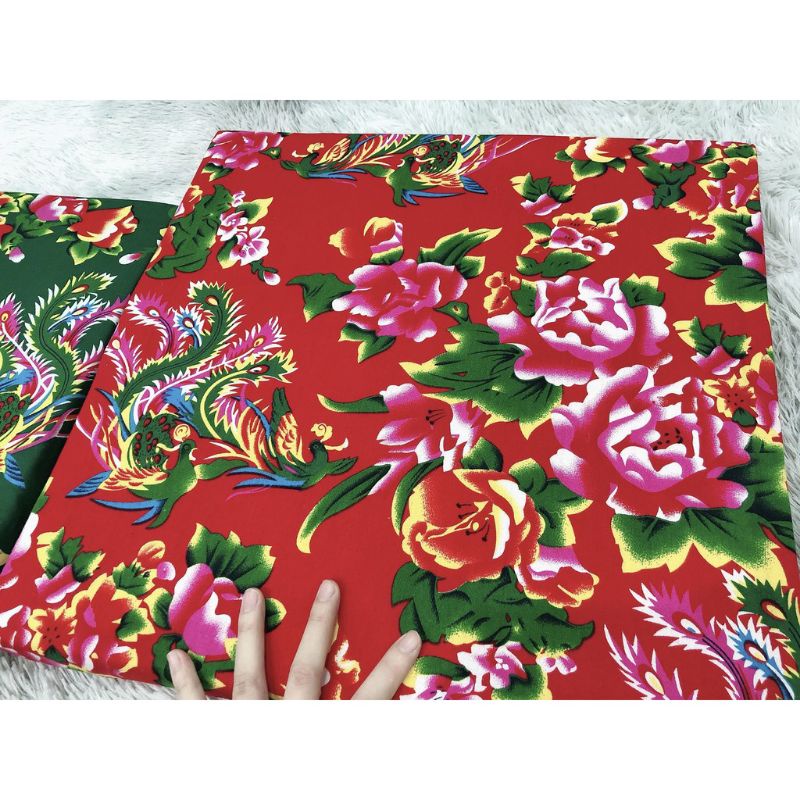 Vải con công, vải hoa tiết con công, hàng loại 1, cotton, đỏ dùng để trang trí Tết, khăn trải bàn con công.
