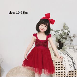 Váy đỏ công chúa nổi bật đi chơi hè