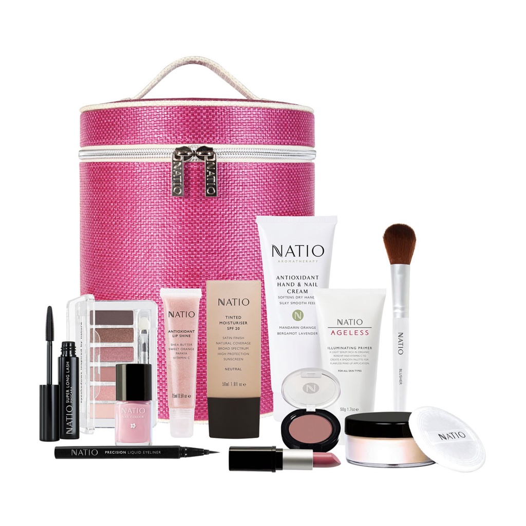 Set trang điểm và dưỡng da NATIO từ Australia.