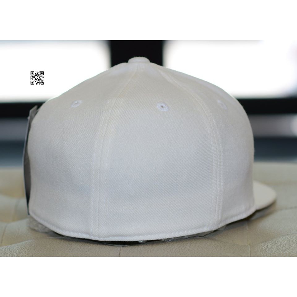 Nón snapback trắng,snapback bít đuôi,snapback size nhỏ