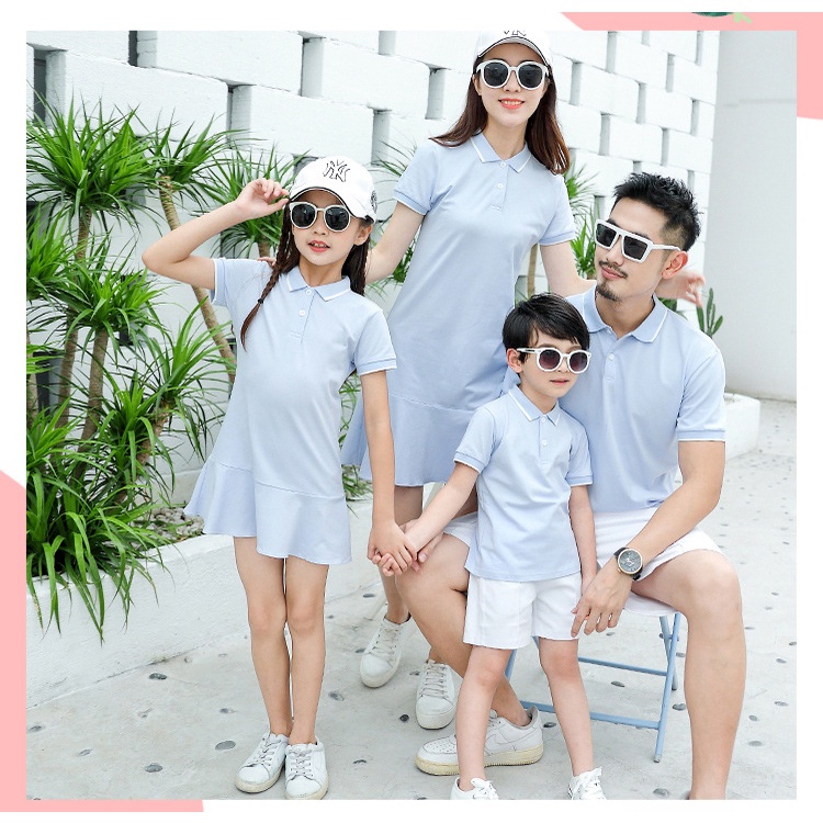 Đồng phục gia đình áo thun màu xanh dương cổ vuông đi chơi du lịch