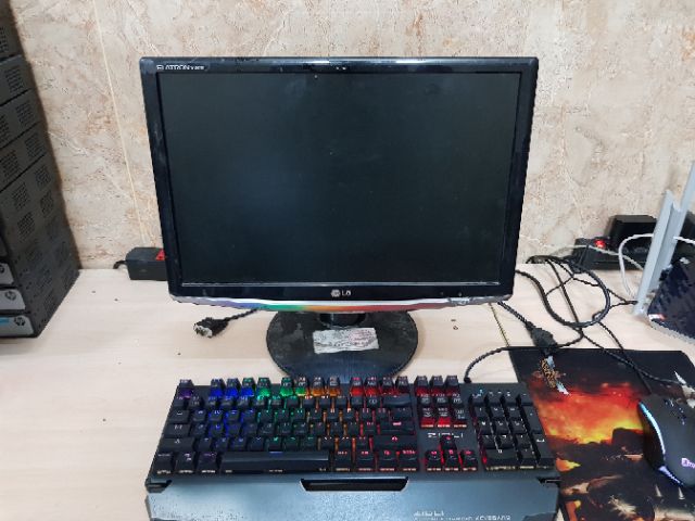 MÀN HÌNH LCD LG W1952TE | BigBuy360 - bigbuy360.vn