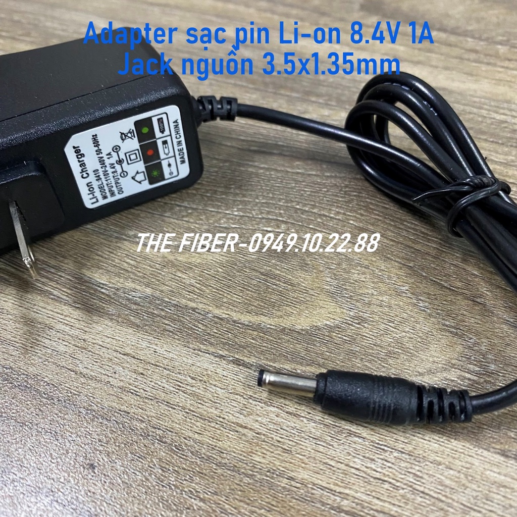 Adapter sạc pin Li-on 8.4V 1A