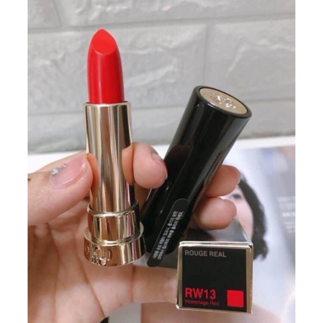 - Son môi Ohui phản xạ ánh sáng dưỡng ẩm Rouge Real Lipstick