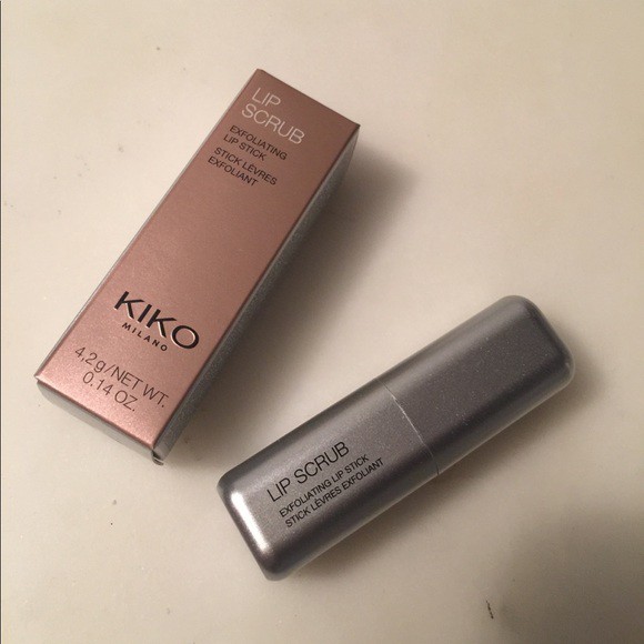 Tẩy tế bào chết cho môi Kiko Scrub | BigBuy360 - bigbuy360.vn