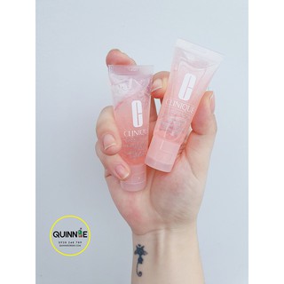 𝗧𝗶𝗻𝗵 𝗖𝗵𝗮̂́𝘁 CLINIQUE 𝗠𝗼𝗶𝘀𝘁𝘂𝗿𝗲 𝗦𝘂𝗿𝗴𝗲 𝗛𝘆𝗱𝗿𝗮𝘁𝗶𝗻𝗴 𝗦𝘂𝗽𝗲𝗿𝗰𝗵𝗮𝗿𝗴𝗲𝗱 𝗖𝗼𝗻𝗰𝗲𝗻𝘁𝗿𝗮𝘁𝗲 SIZE MINI 15ML