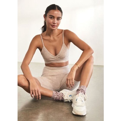 Sport bra F21 xoắn ngực